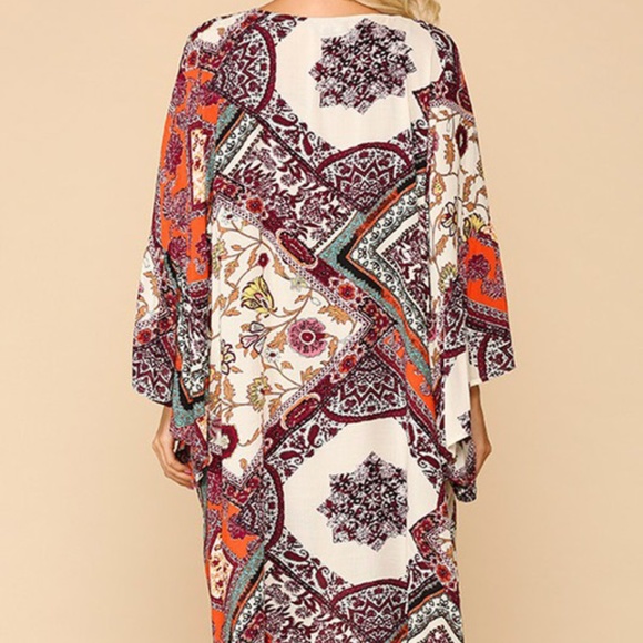 Vibrant border print ruffle sleeves kimono - Picture 2 of 8